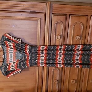 #10 Maxi Dress criss-cross opening with elastic band (see pic)